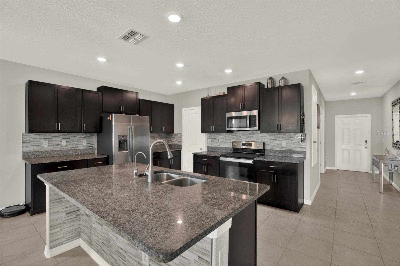 Single Family Residence at 13524 WILD GINGER ST, RIVERVIEW, photo 13 of 59