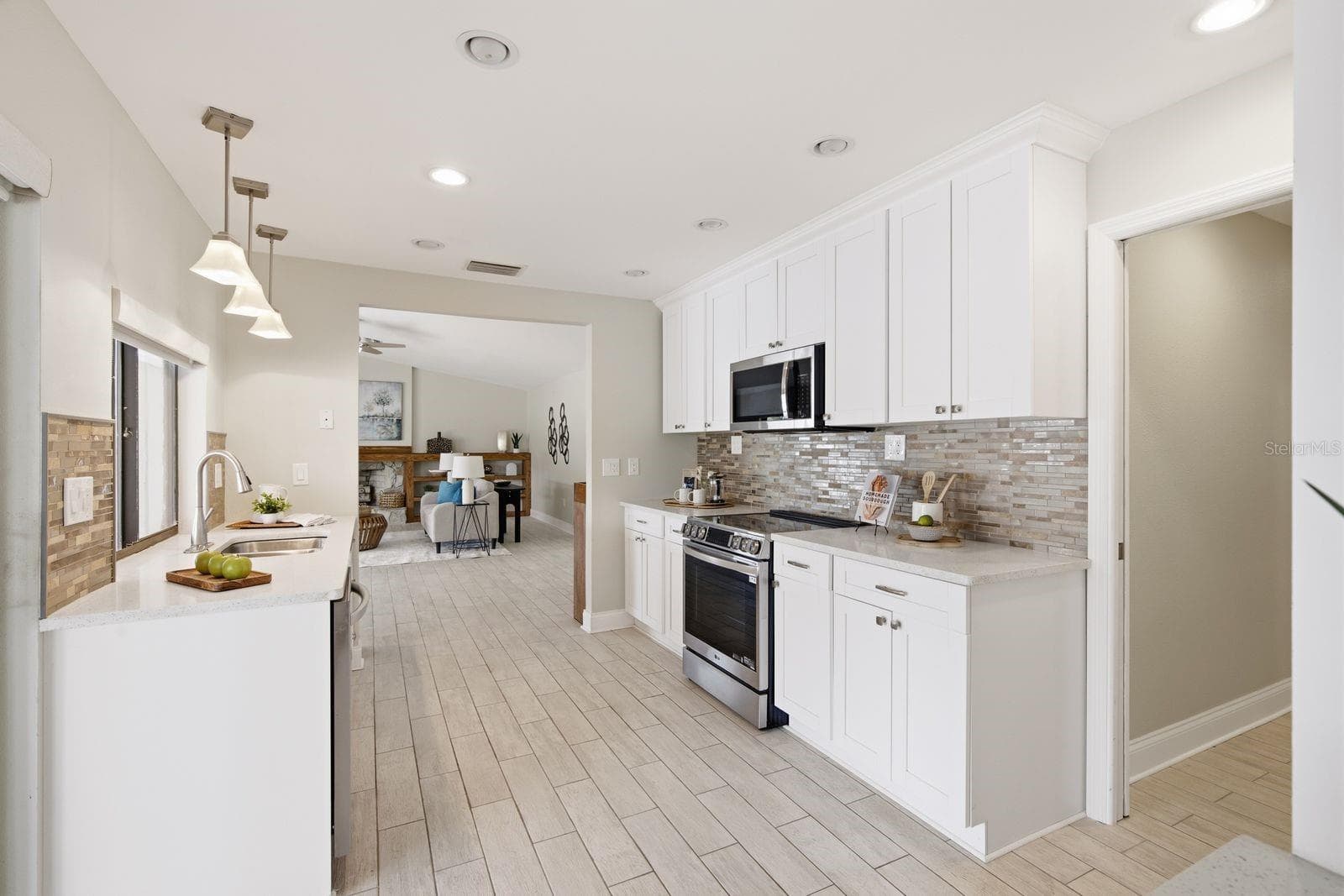 Single Family Residence at 9903 SAN SEBASTIAN WAY, PORT RICHEY, photo 15 of 53