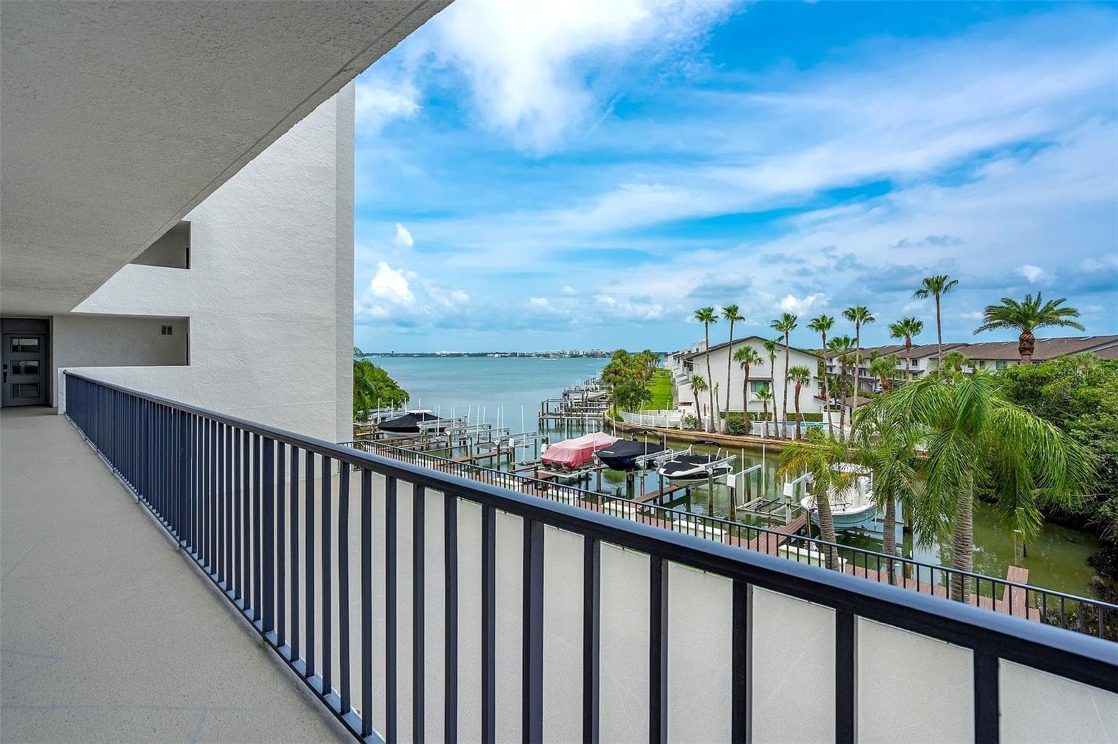 Intracoastal View - 1581 GULF BLVD #203N, CLEARWATER BEACH