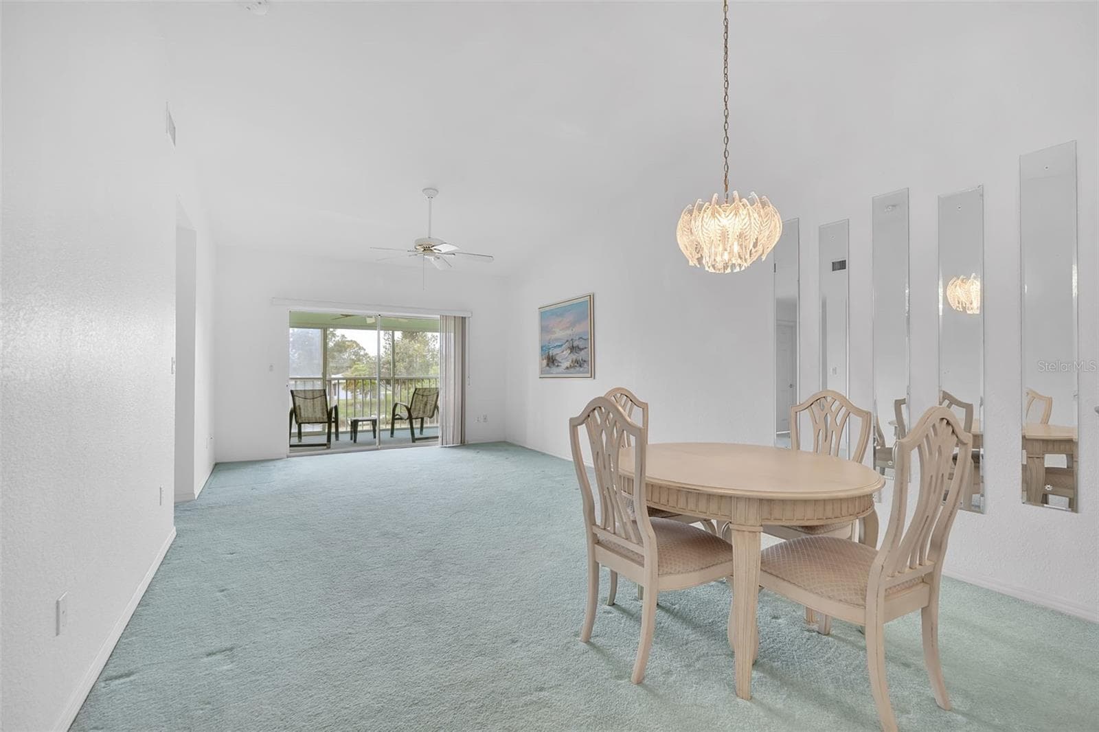 Open Floor Plan - Dining and Living Area - 5725 GREENWOOD AVE #4201, NORTH PORT