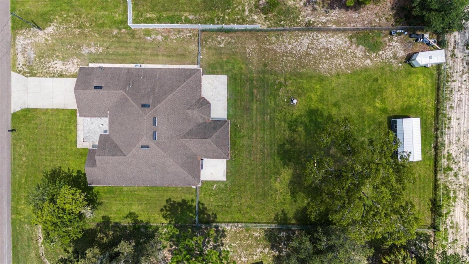 Single Family Residence at 12258 HARRIS HAWK RD, WEEKI WACHEE, photo 3 of 40