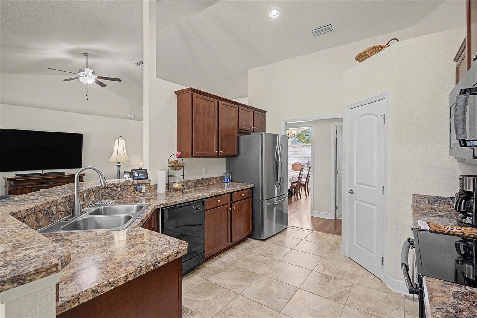 Single Family Residence at 12258 HARRIS HAWK RD, WEEKI WACHEE, photo 15 of 40