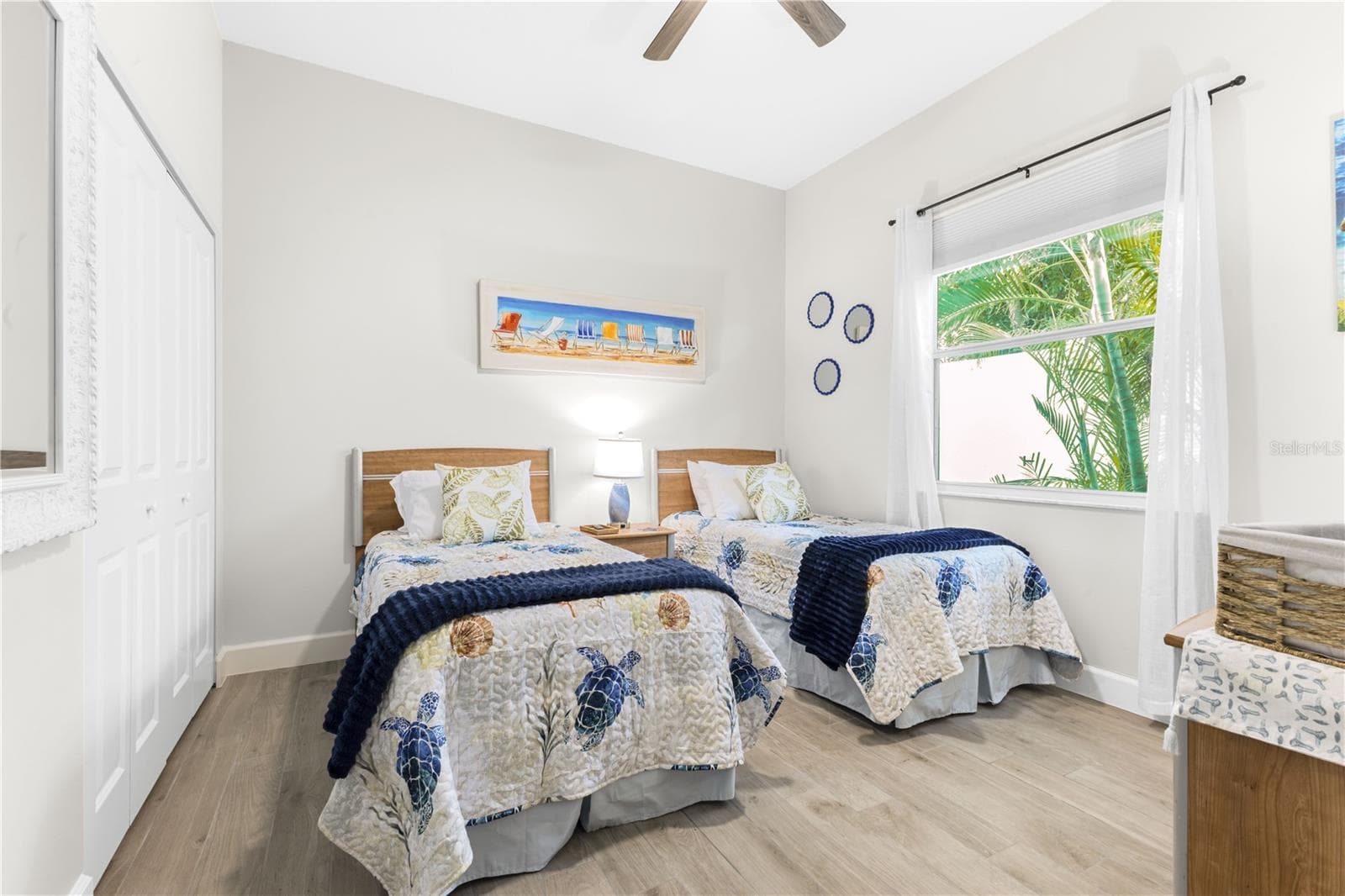 Duplex at 2047 ROSELAWN ST, SARASOTA, photo 32 of 41