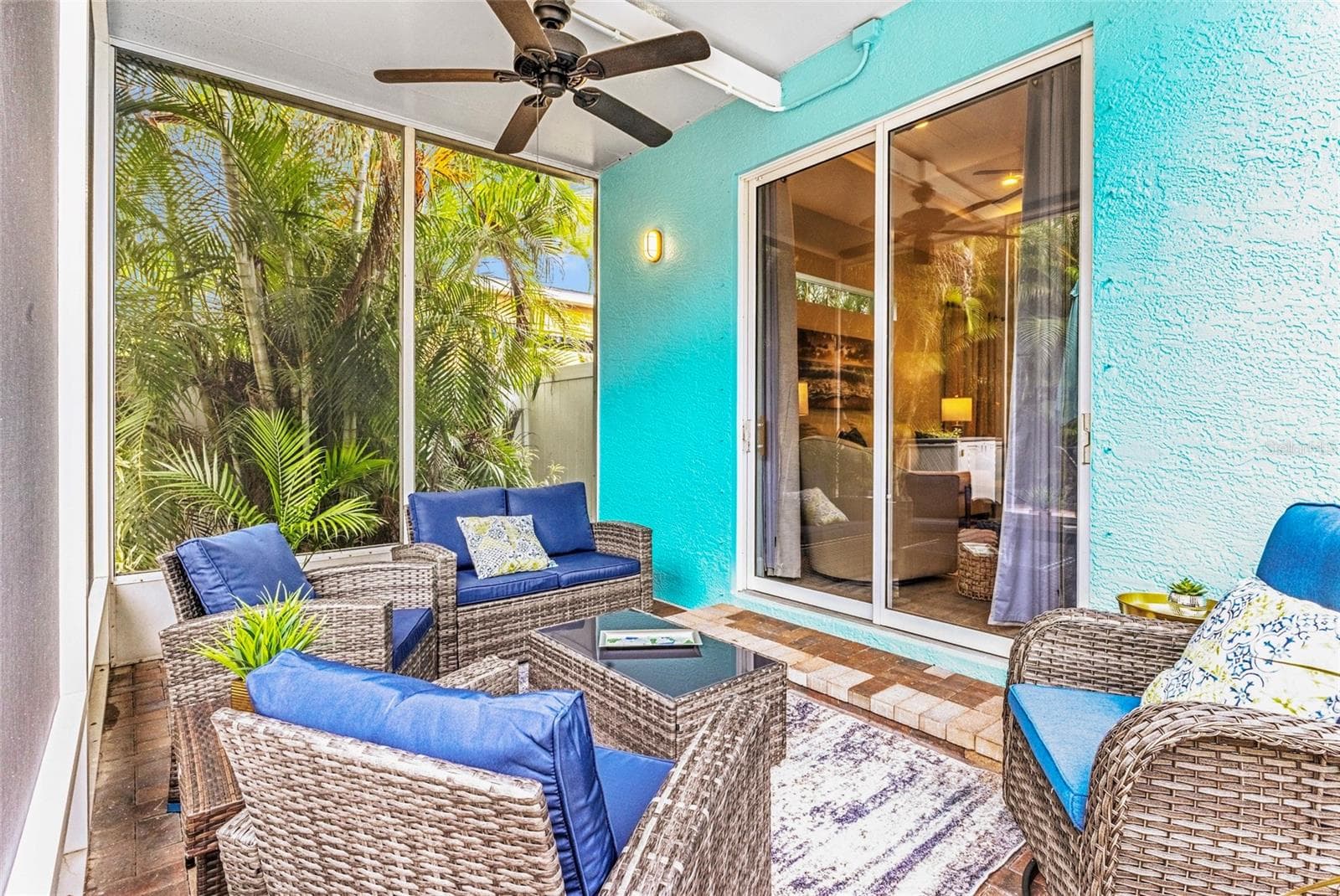 Duplex at 2047 ROSELAWN ST, SARASOTA, photo 39 of 41