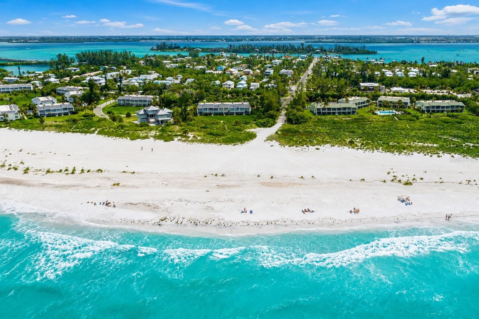 Expansive Beach - 7001 GULF OF MEXICO DR #24, LONGBOAT KEY