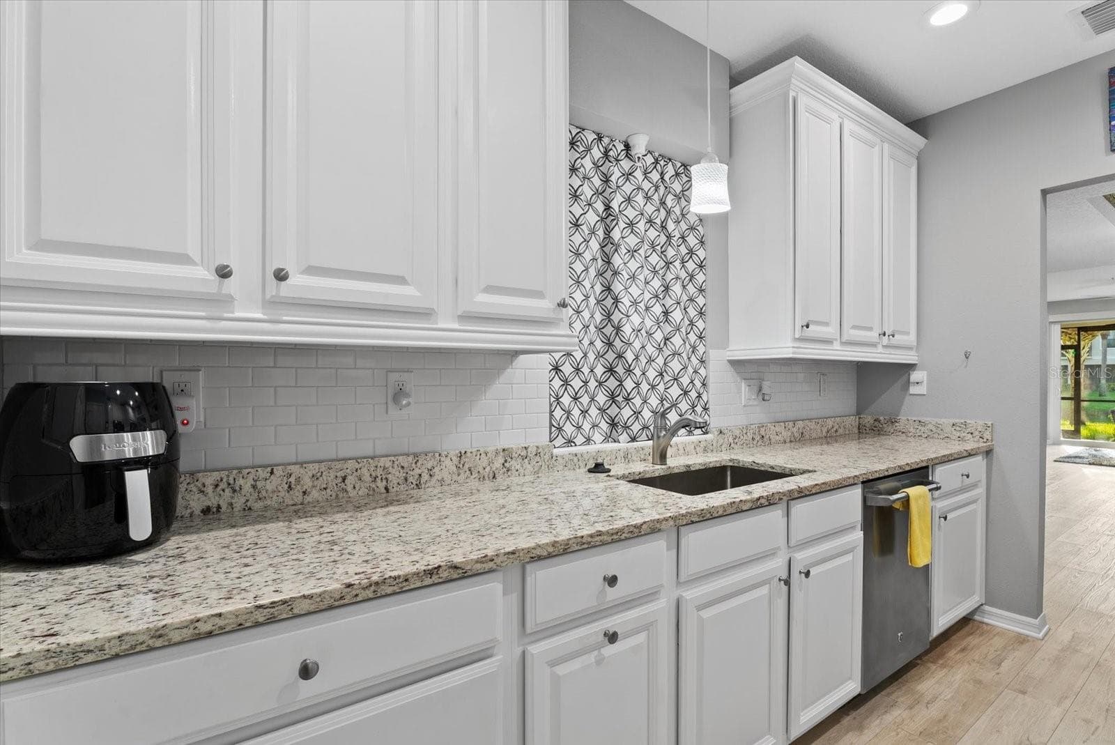 Condominium at 4190 OVERTURE CIR #511, BRADENTON, photo 10 of 38