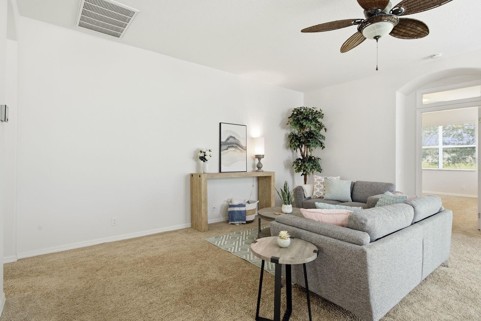 Family Room - 14830 POTTERTON CIR, HUDSON