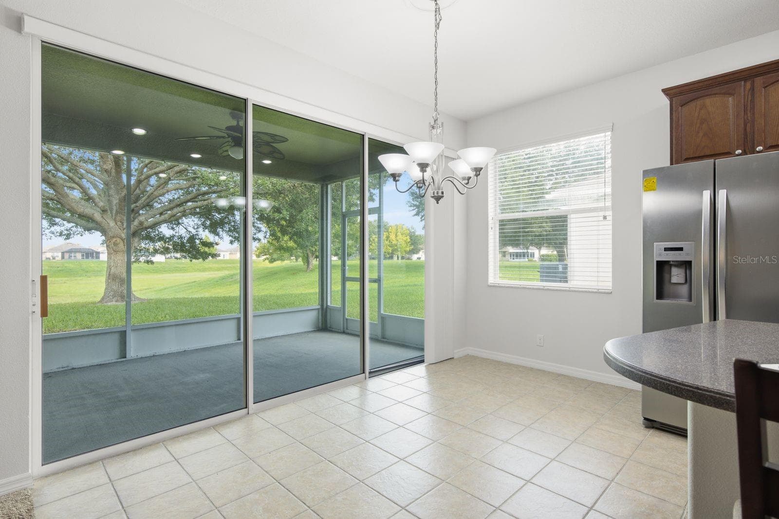 Breakfast Nook - 14830 POTTERTON CIR, HUDSON