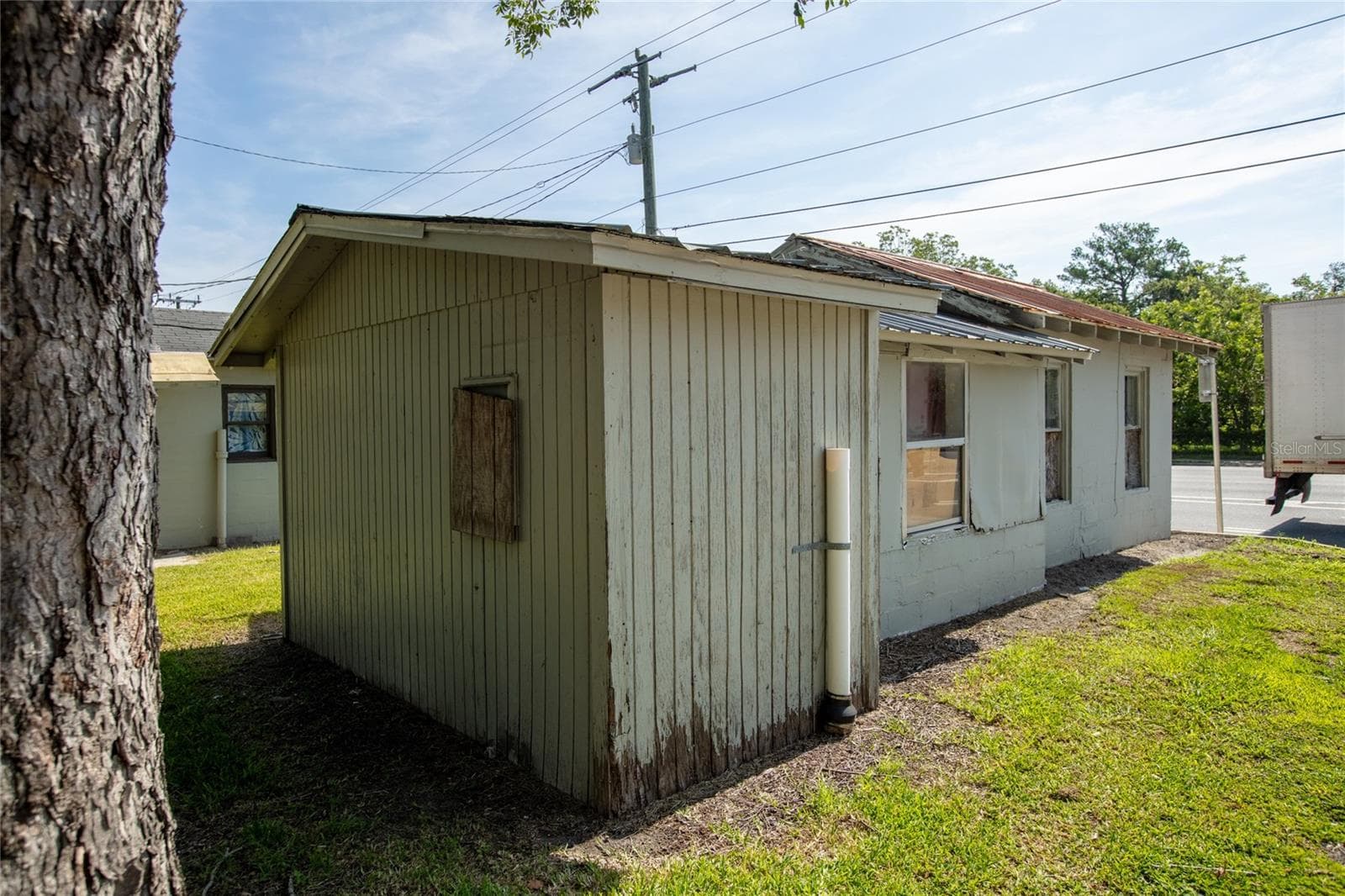 Single Family Residence at 14962 NE US HIGHWAY 301, WALDO, photo 45 of 88