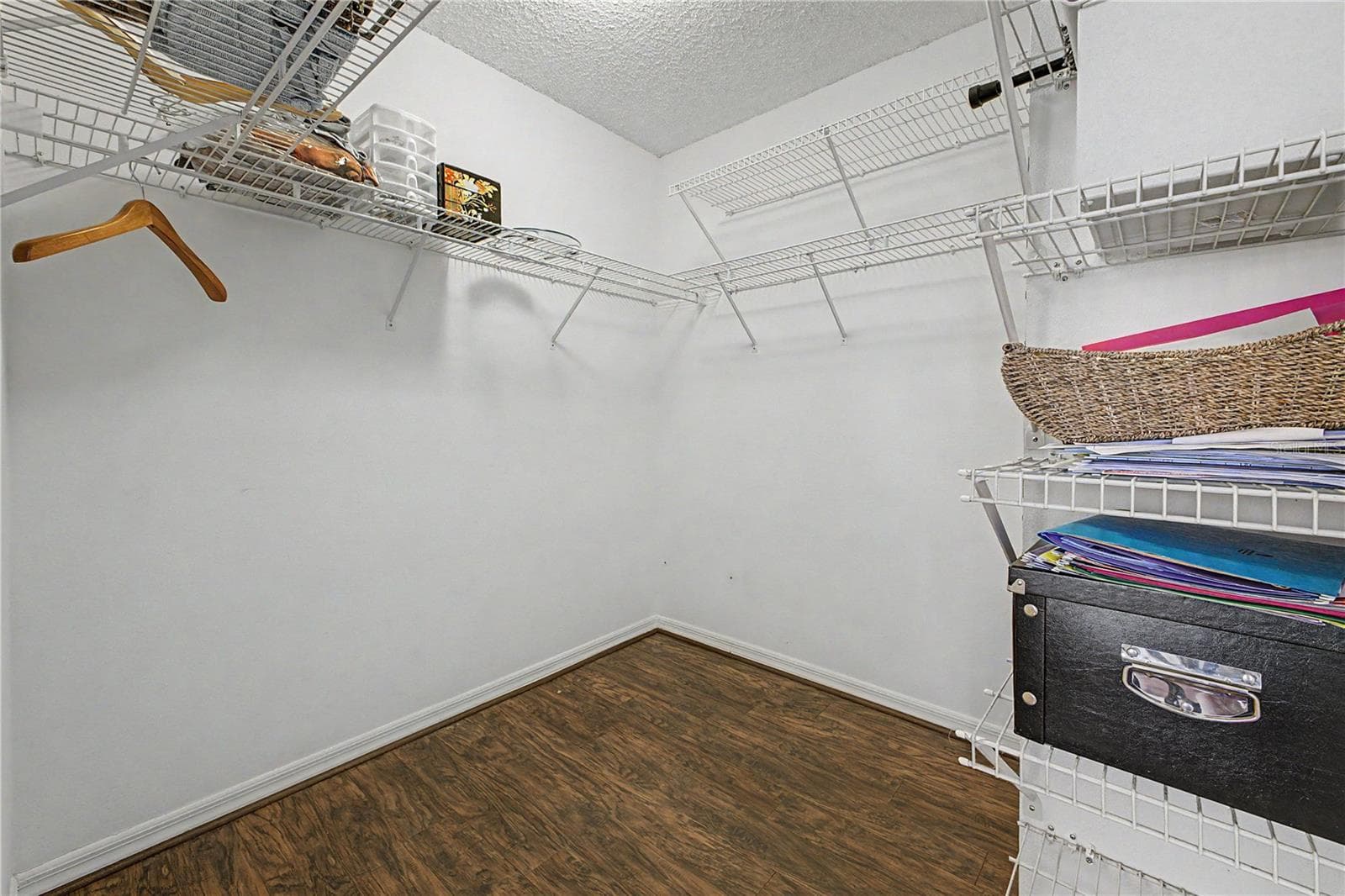Huge Walk in Closet - 1364 OVERLAND DR, SPRING HILL
