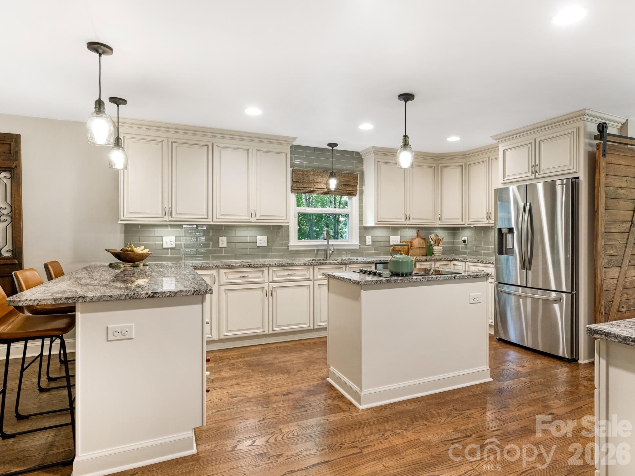 Single Family Residence at 2712 Houston Branch Road, Charlotte, photo 11 of 23