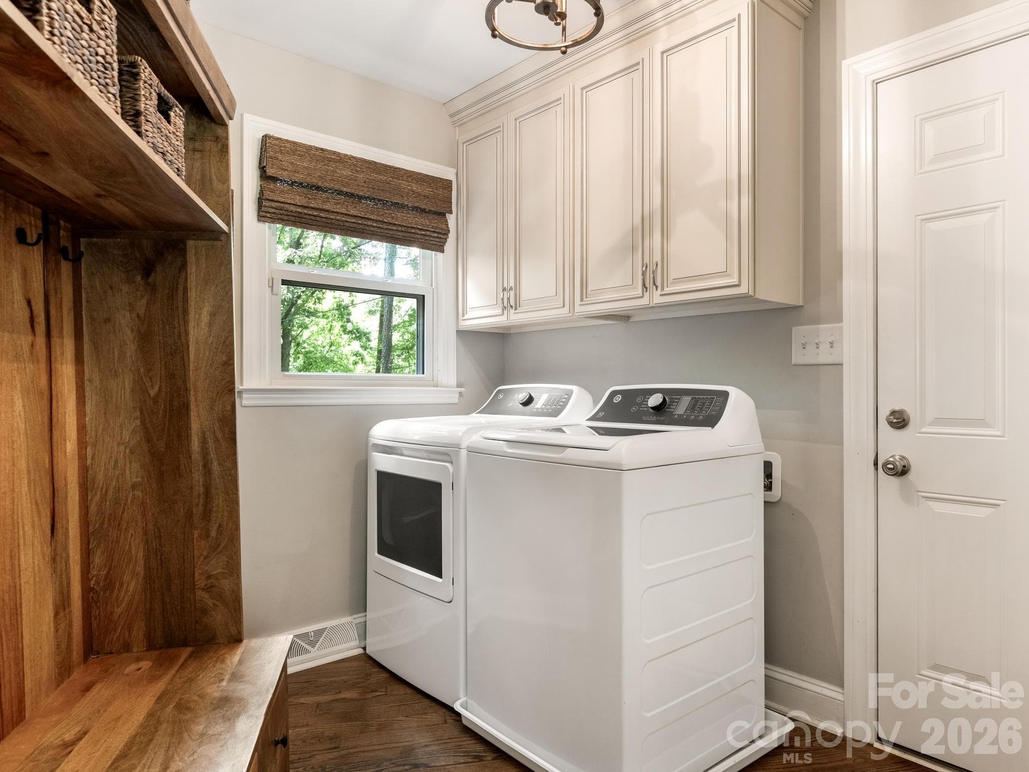 Single Family Residence at 2712 Houston Branch Road, Charlotte, photo 14 of 23