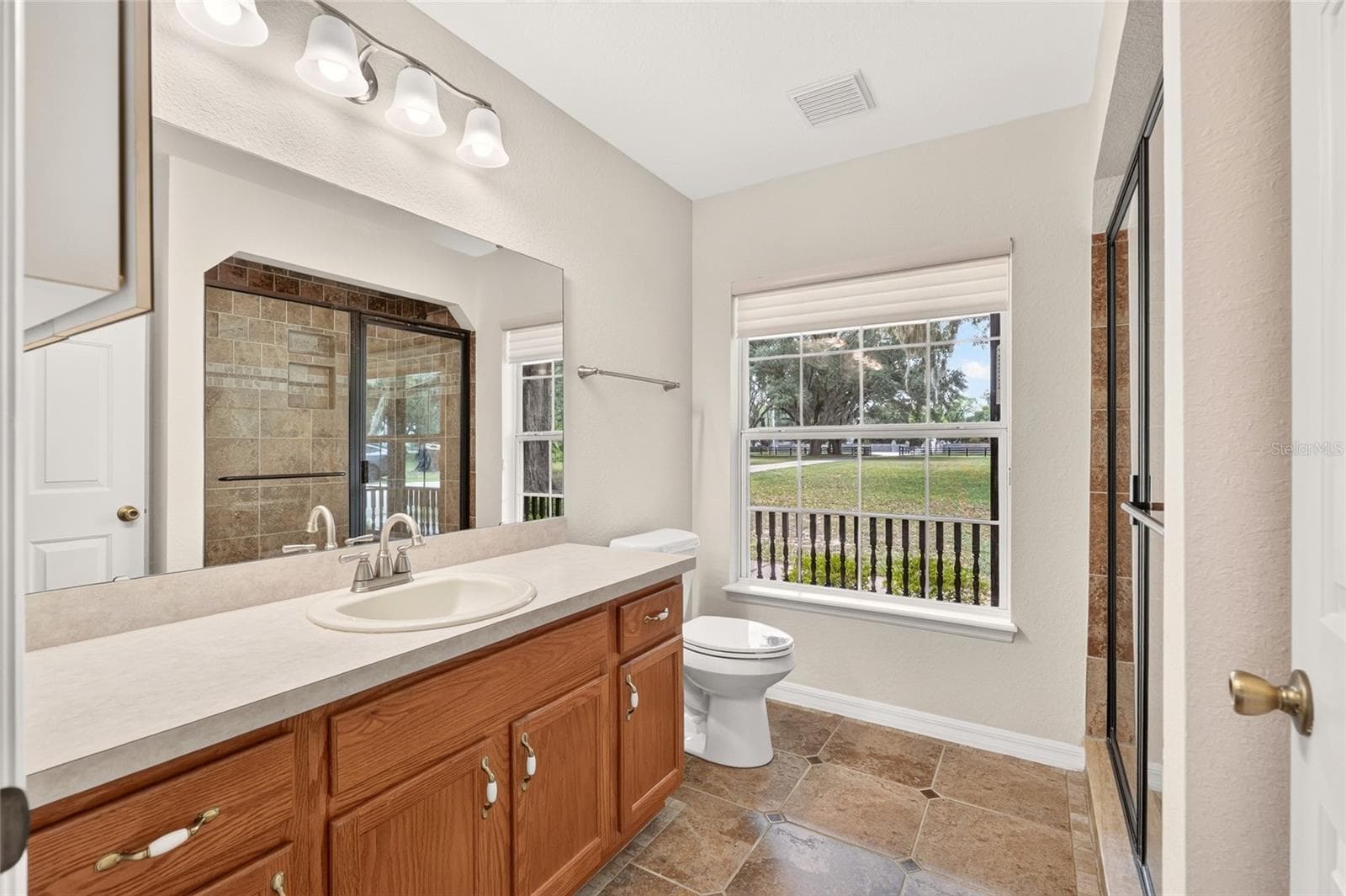 Single Family Residence at 12499 E HIGHWAY 25, OCKLAWAHA, photo 32 of 100