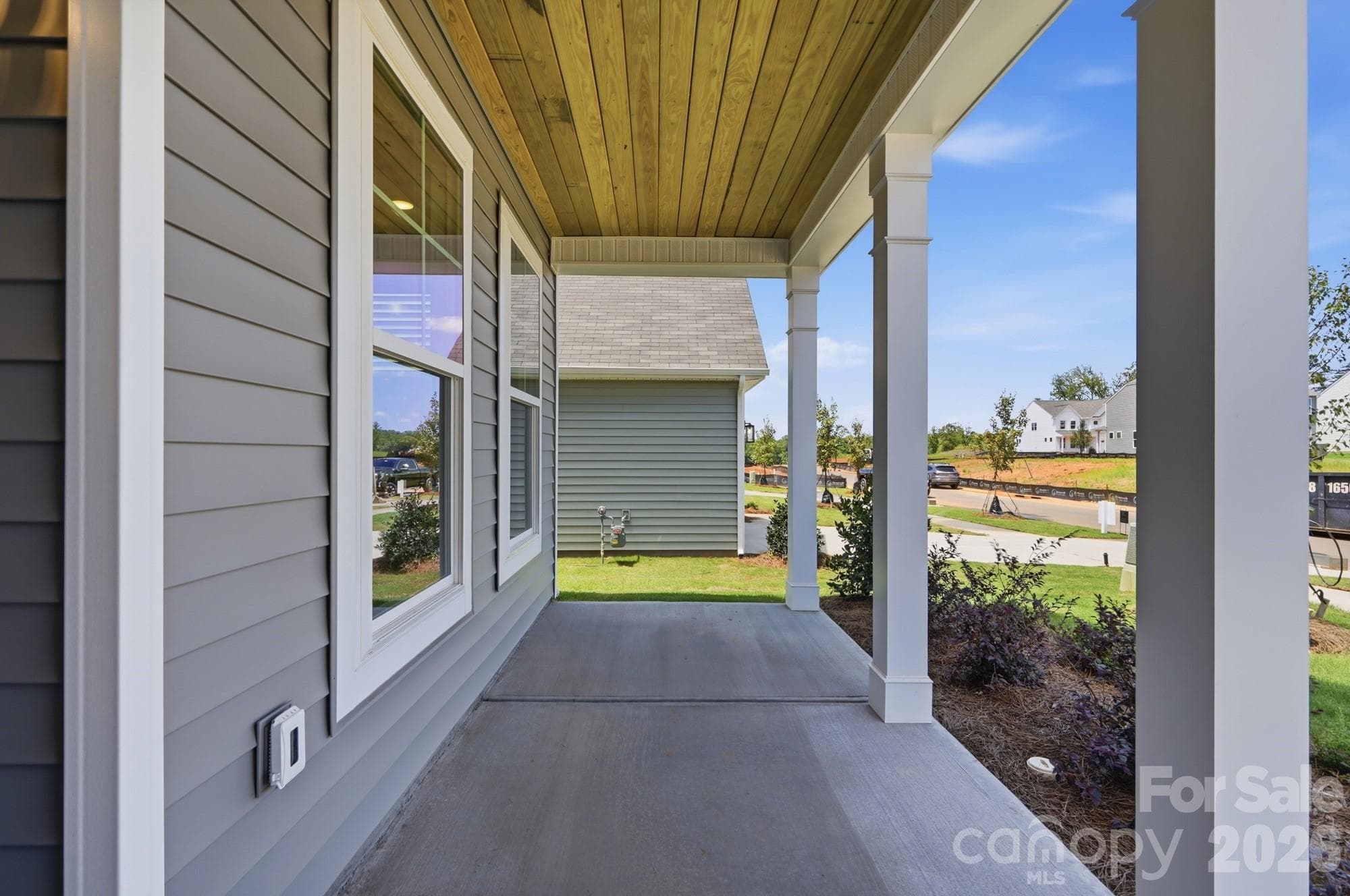 Front porch - Troutman