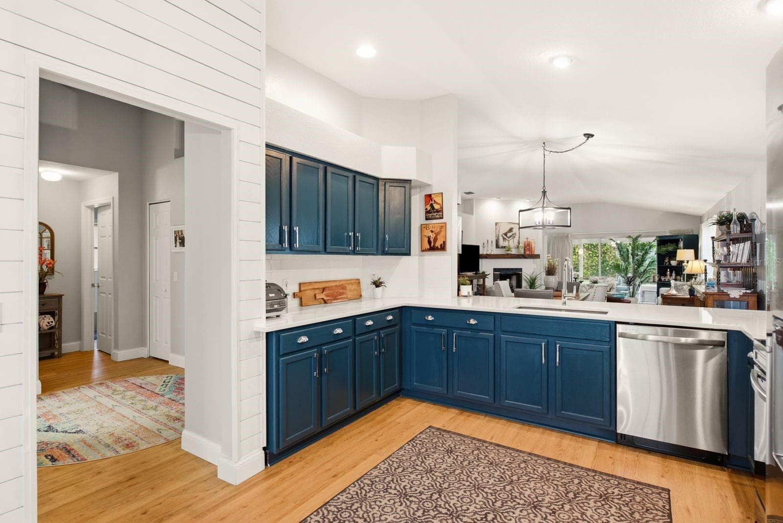 Single Family Residence at 11328 HOLLANDER AVE, HUDSON, photo 2 of 35