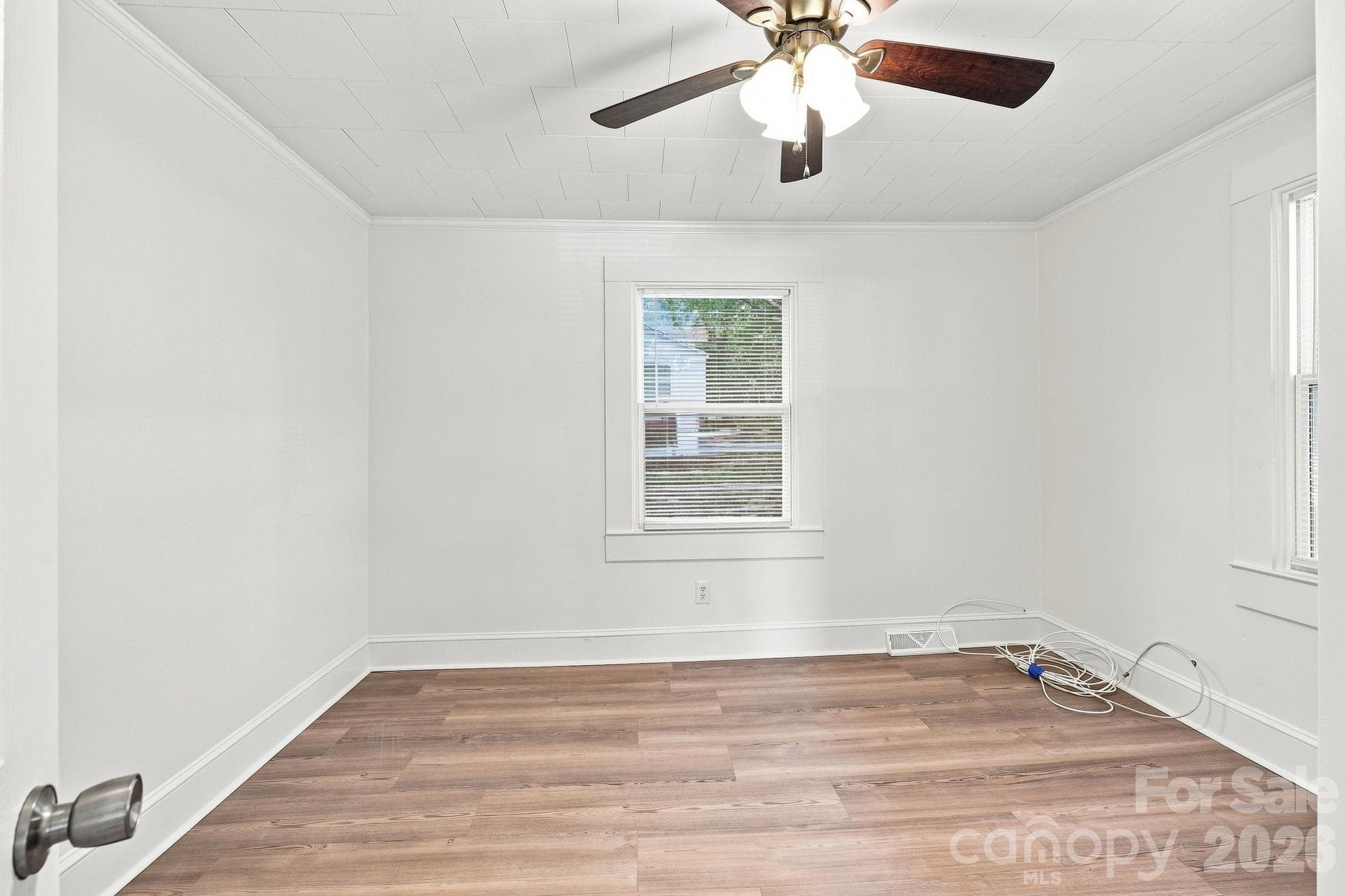 Single Family Residence at 74 Pinecrest Drive SW, Concord, photo 11 of 45