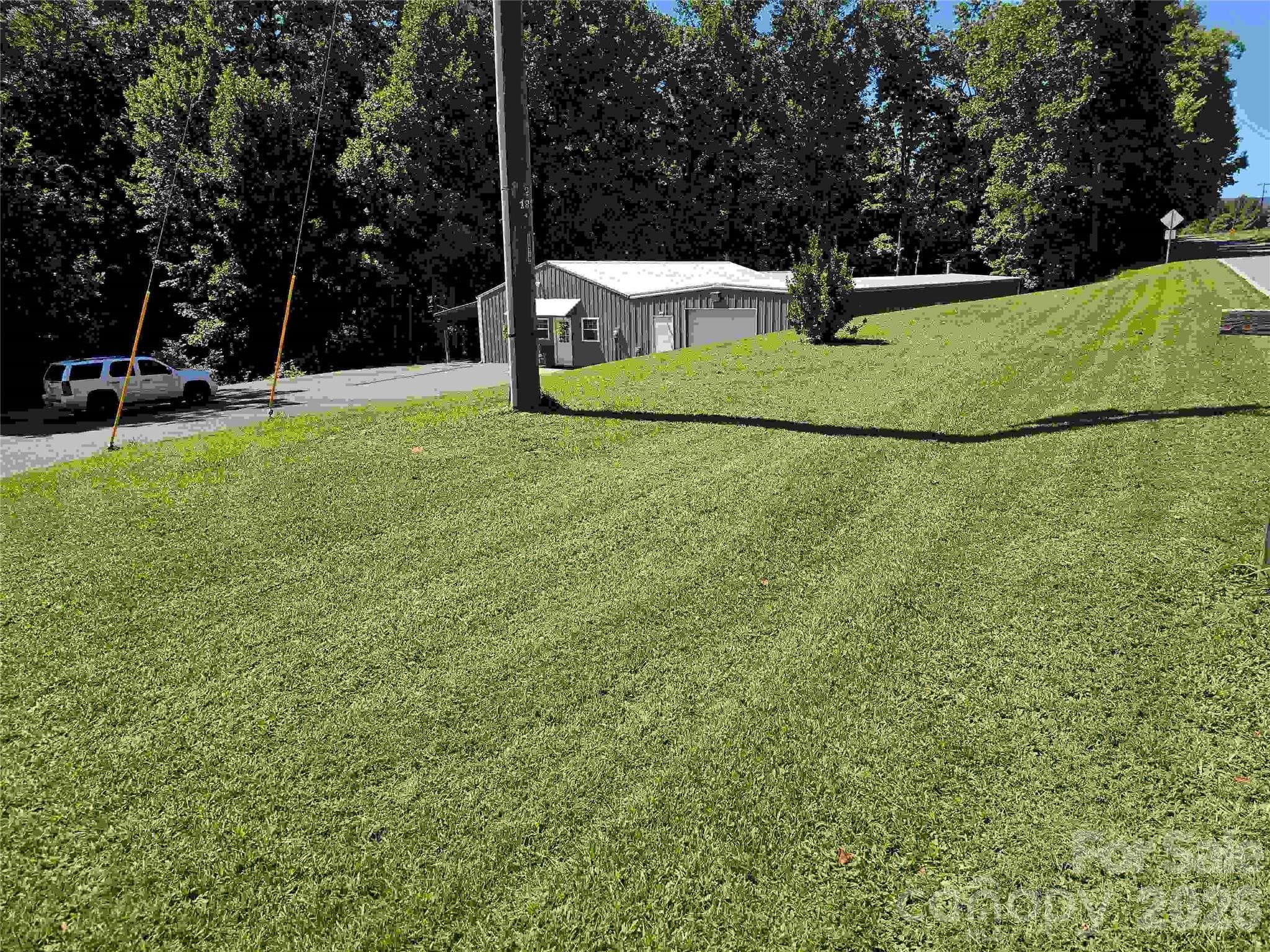 Single Family Residence at 669 Old Lowgap Road, Mount Airy, photo 7 of 41
