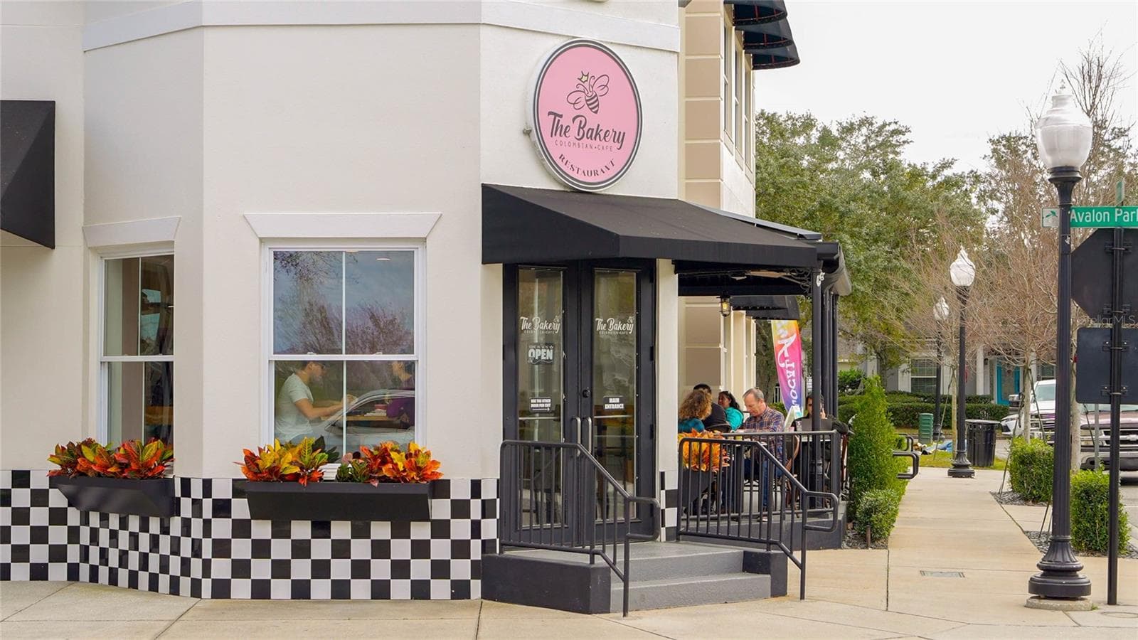 Enjoy boutique shops steps away from your home - 3026 WILD TAMARIND BLVD #3026, ORLANDO