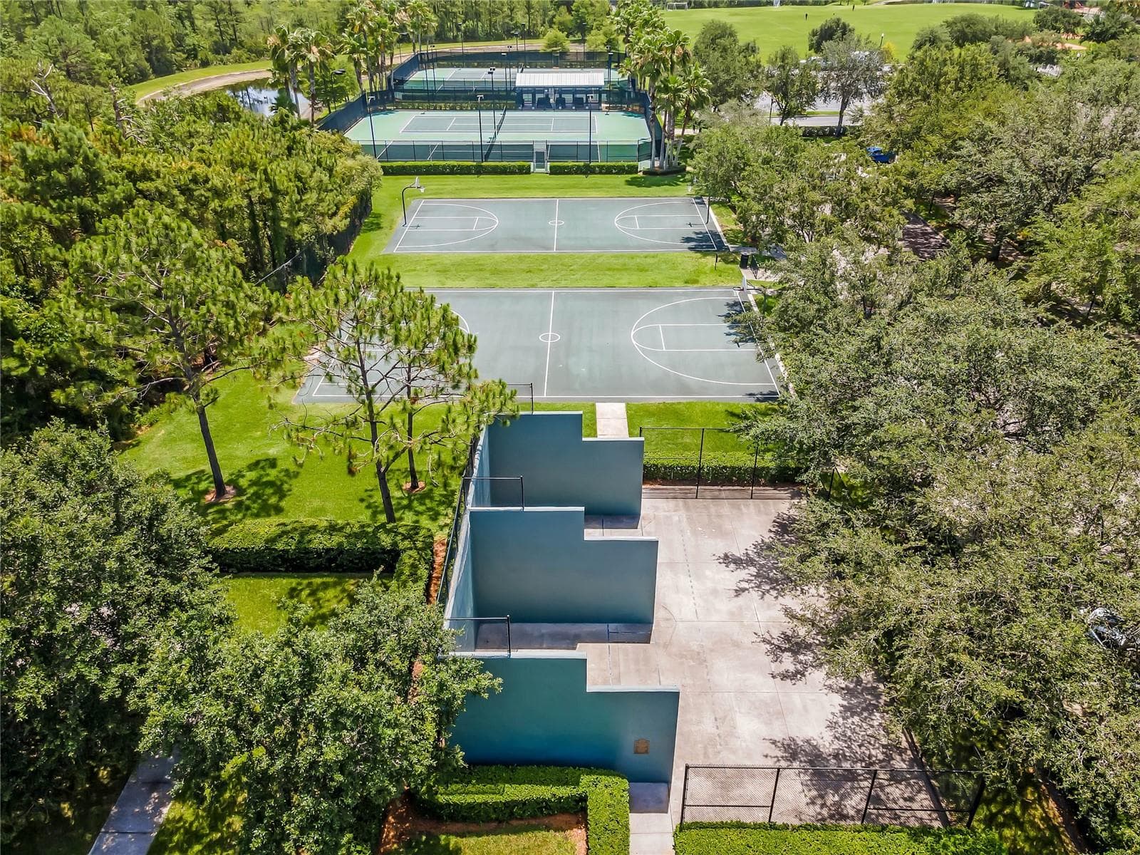 Raquetball and Tennis Courts - 3026 WILD TAMARIND BLVD #3026, ORLANDO