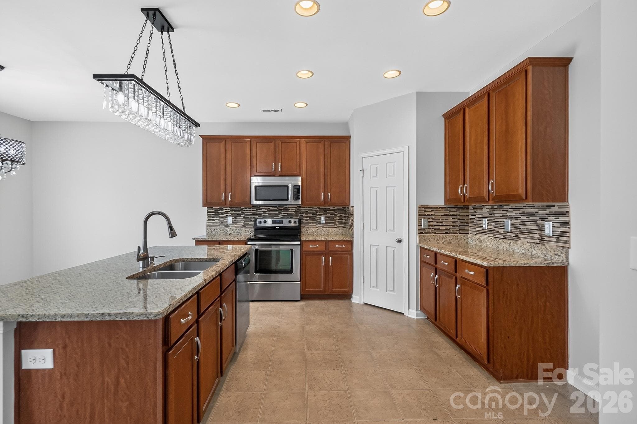 Single Family Residence at 4006 Farm Pond Road, Indian Trail, photo 8 of 26