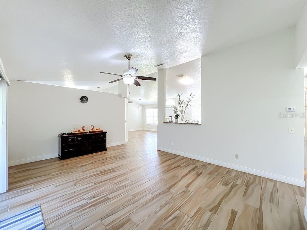Single Family Residence at 8818 RESERVATION DR, ORLANDO, photo 20 of 52
