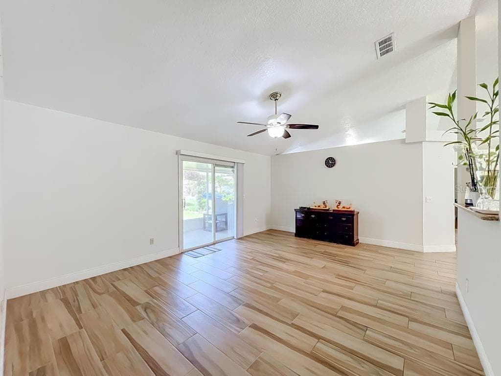 Single Family Residence at 8818 RESERVATION DR, ORLANDO, photo 21 of 52