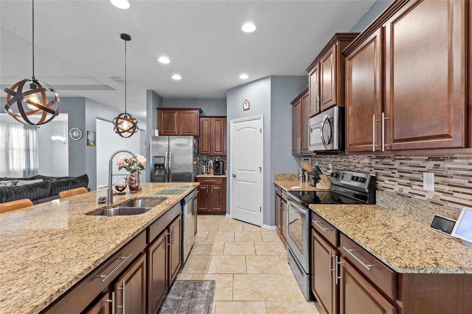 Single Family Residence at 1799 RANGER HIGHLANDS RD, KISSIMMEE, photo 26 of 57