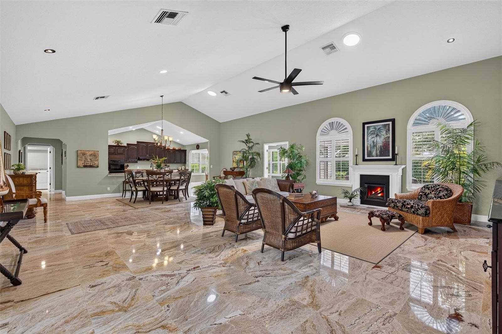 Villa at 2604 ROYAL LIVERPOOL DR, TARPON SPRINGS, photo 8 of 64