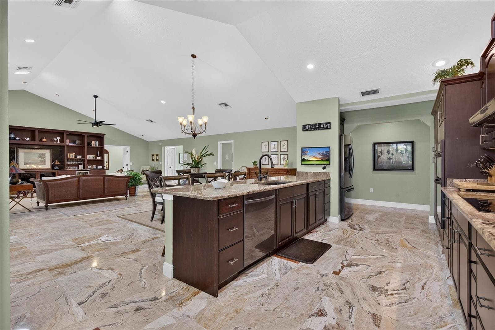 Villa at 2604 ROYAL LIVERPOOL DR, TARPON SPRINGS, photo 13 of 64