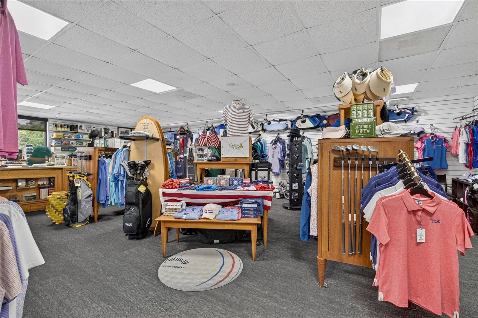 Pro Shop - 2604 ROYAL LIVERPOOL DR, TARPON SPRINGS
