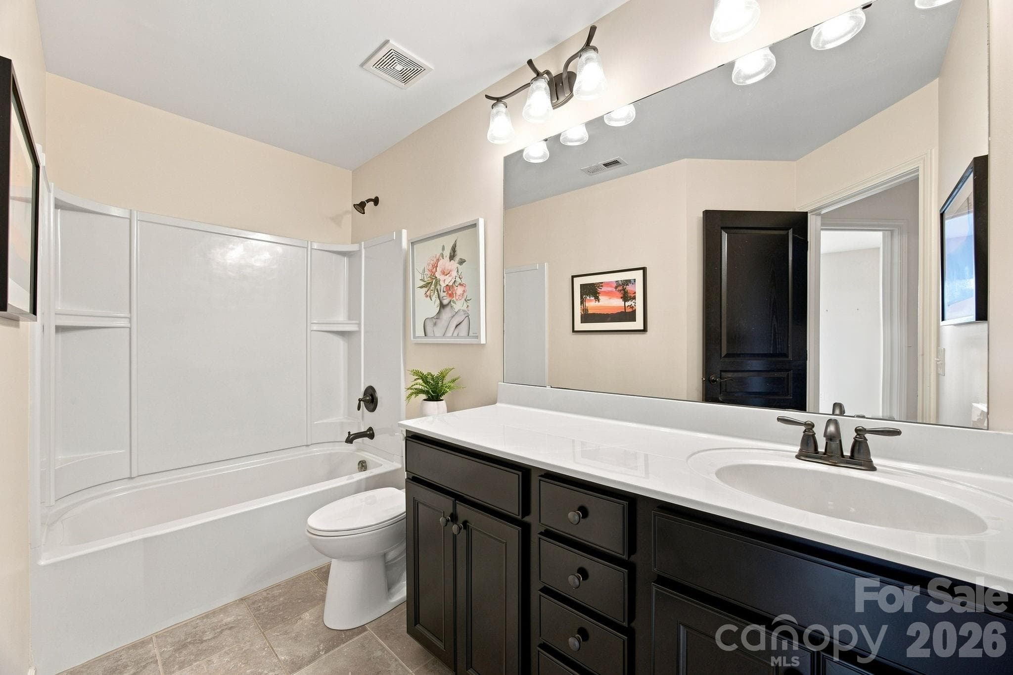 Townhouse at 5842 Glassport Lane, Charlotte, photo 24 of 41