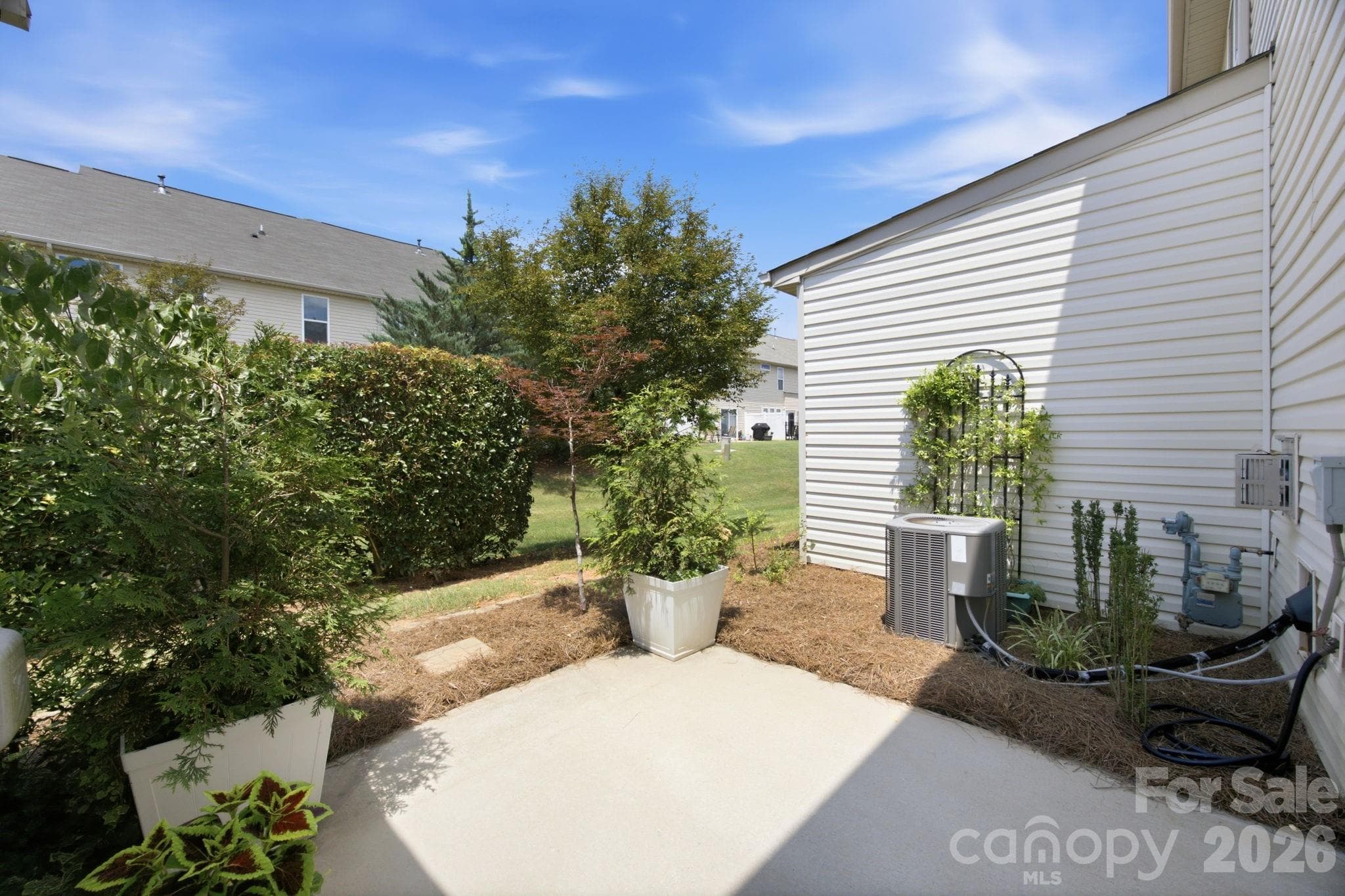 Townhouse at 5842 Glassport Lane, Charlotte, photo 30 of 41