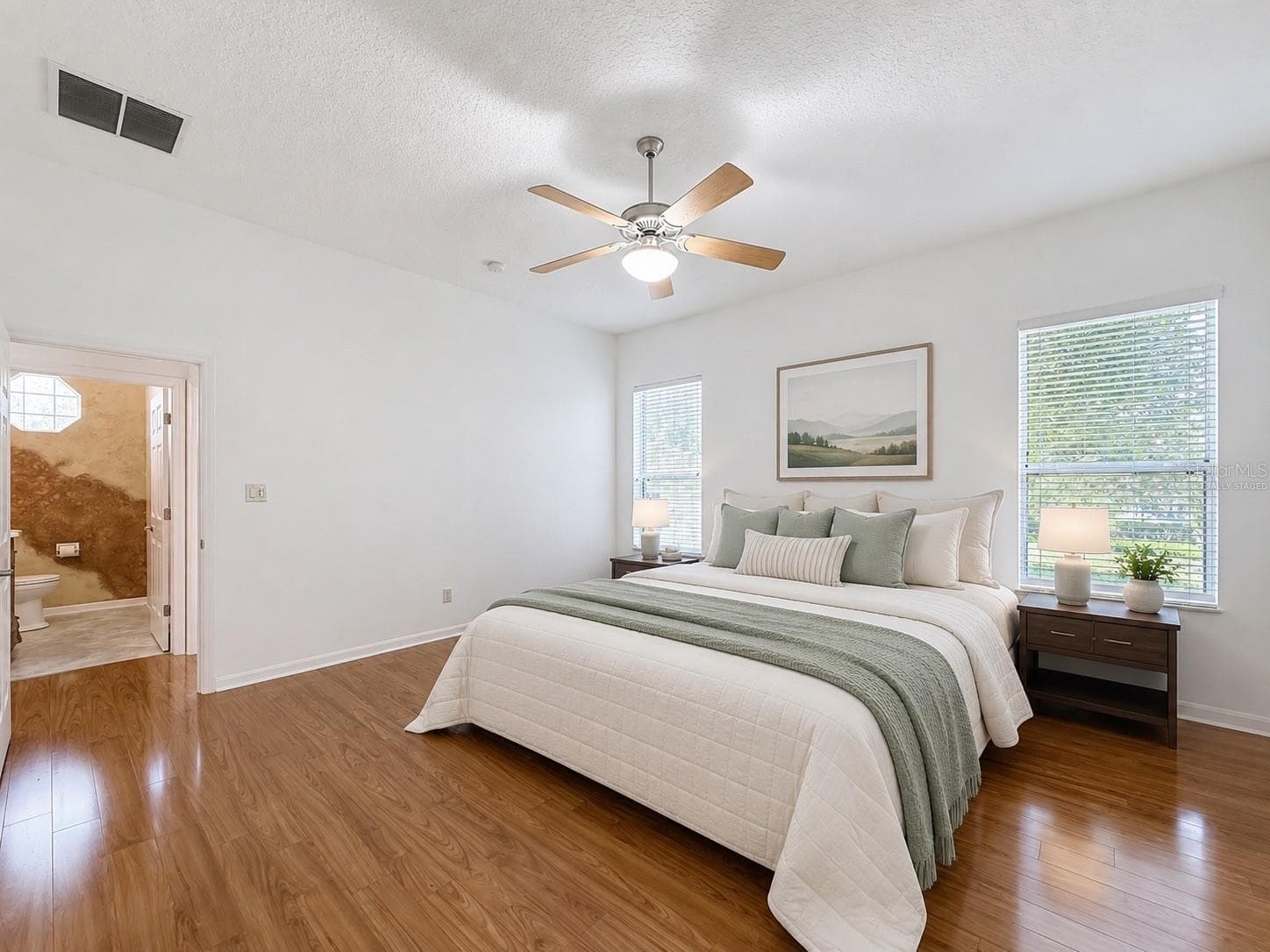 Virtually Staged - 4632 NOTTOWAY, LEESBURG