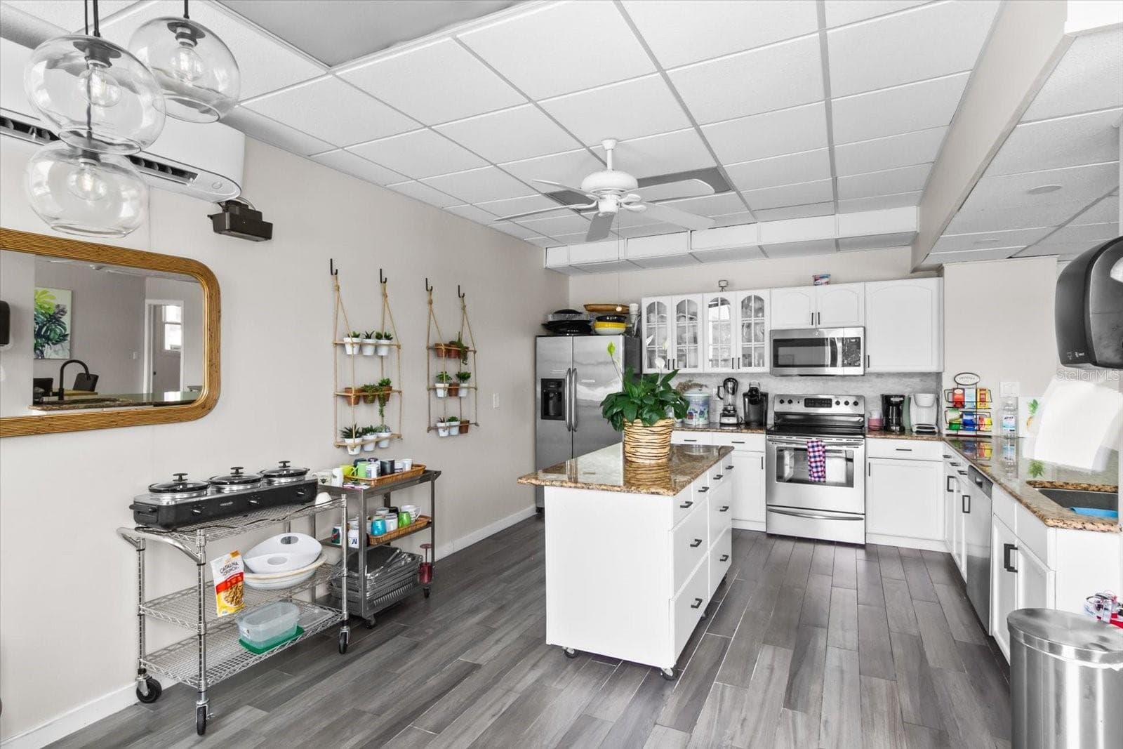 Condominium at 33 S GULFSTREAM AVE #305, SARASOTA, photo 13 of 30
