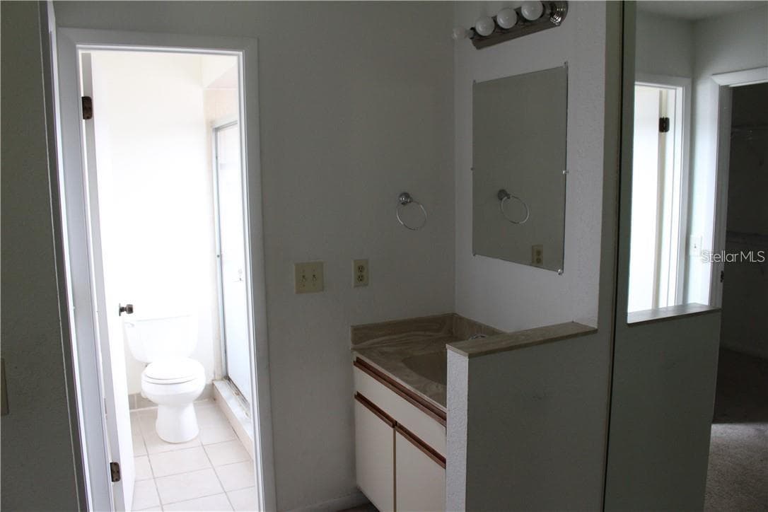 Condominium at 2906 S SEMORAN BLVD #2, ORLANDO, photo 9 of 16