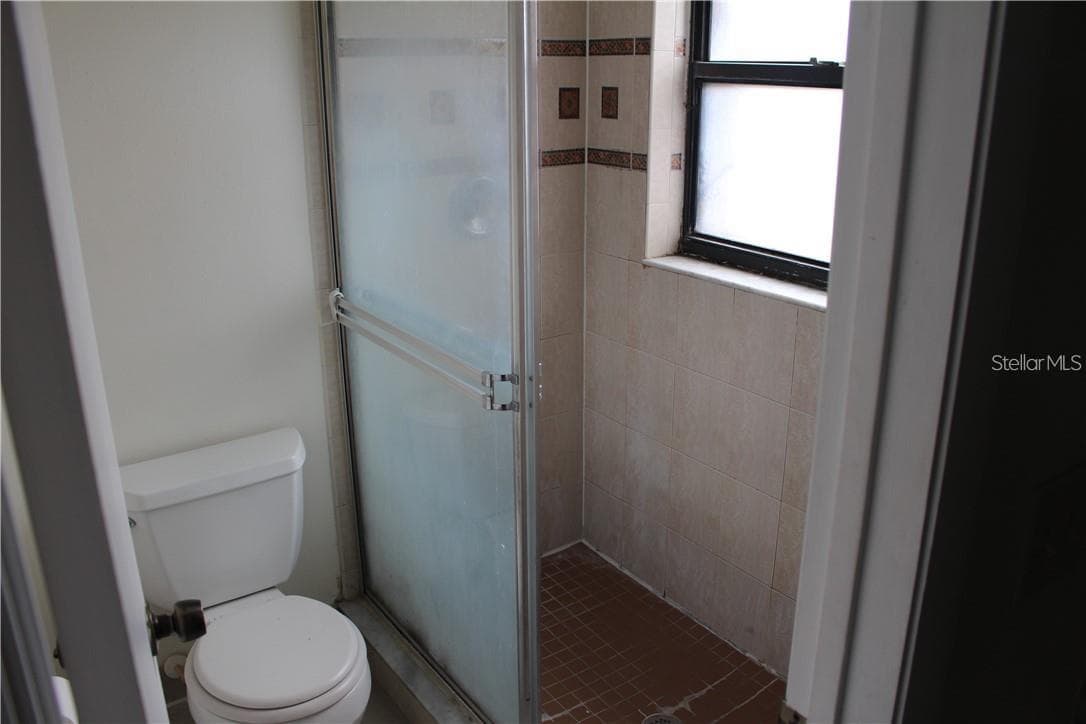 Condominium at 2906 S SEMORAN BLVD #2, ORLANDO, photo 10 of 16