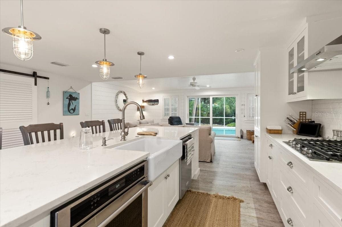 Single Family Residence at 5125 SANDY BEACH AVE, SARASOTA, photo 5 of 41