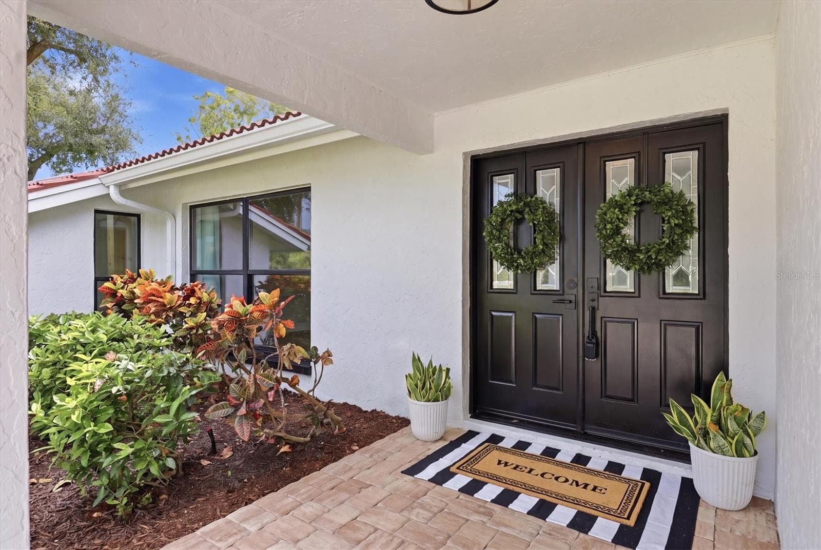 Single Family Residence at 8822 MISTY CREEK DR, SARASOTA, photo 4 of 67