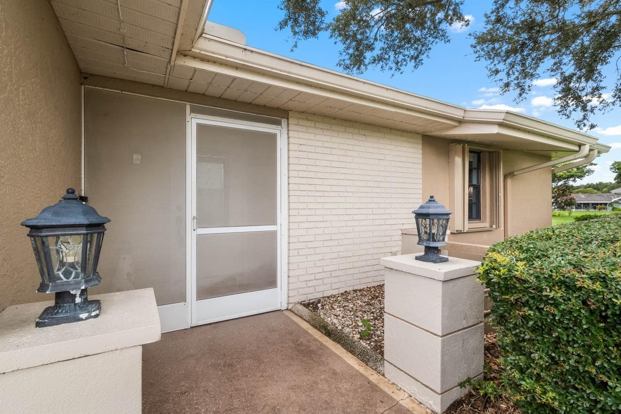 Condominium at 1317 LELAND DR, SUN CITY CENTER, photo 5 of 67