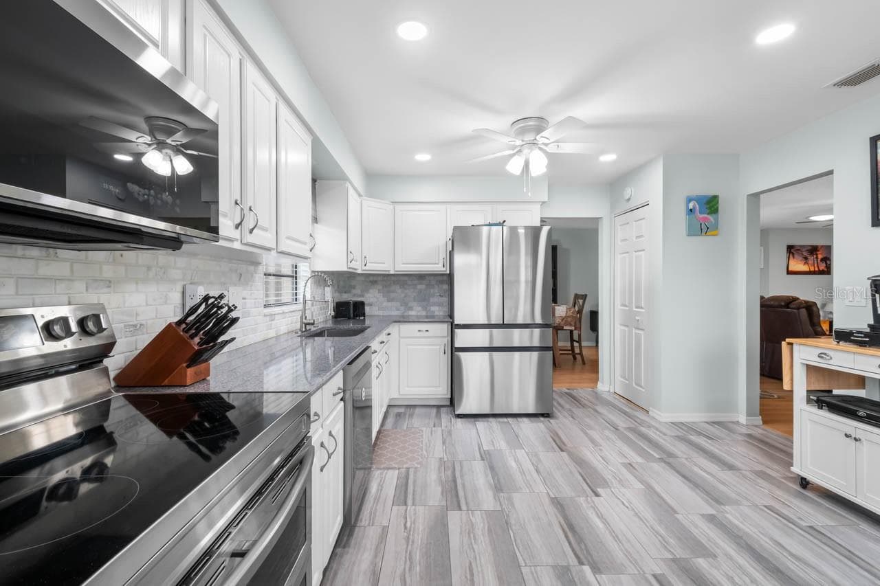 Condominium at 1317 LELAND DR, SUN CITY CENTER, photo 16 of 67