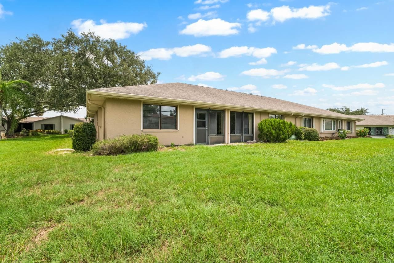 Condominium at 1317 LELAND DR, SUN CITY CENTER, photo 33 of 67