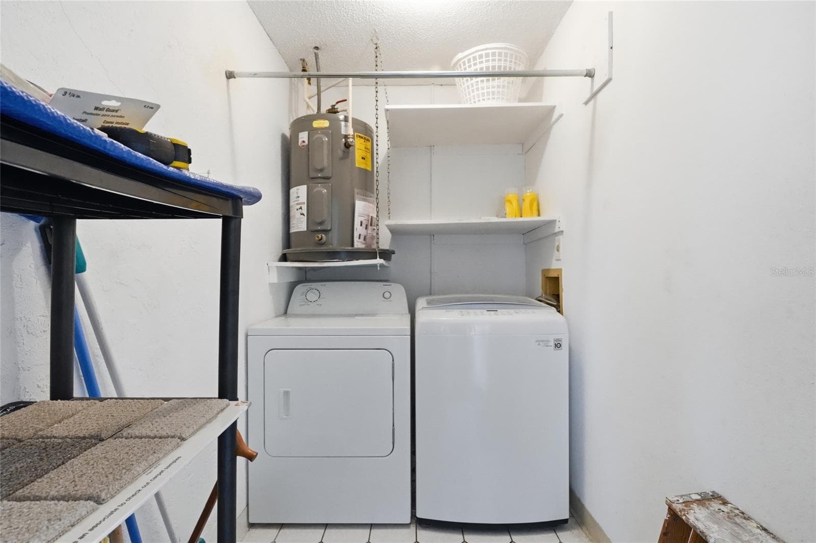 Laundry Closet - 3500 EL CONQUISTADOR PKWY #332, BRADENTON