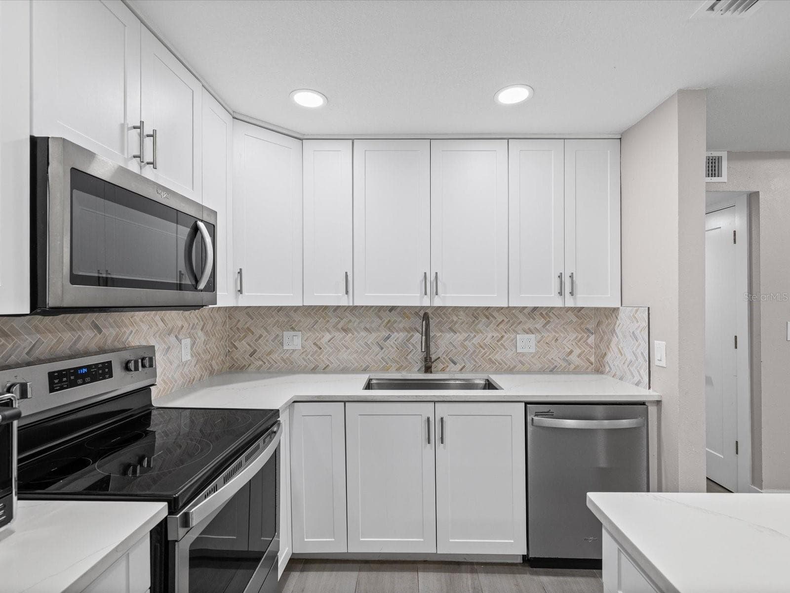 Condominium at 4335 AEGEAN DR #128A, TAMPA, photo 16 of 62