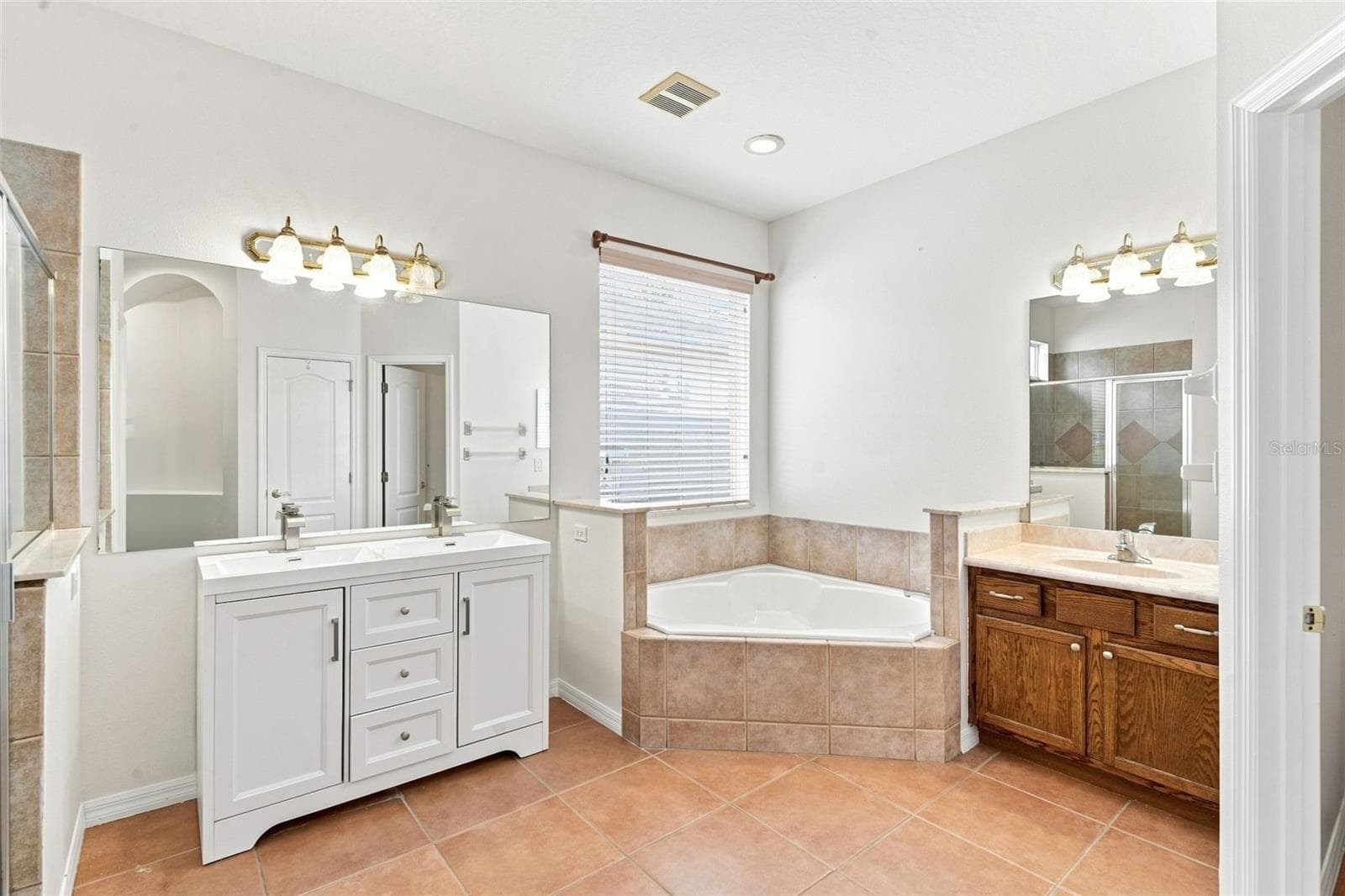 Single Family Residence at 13618 OLD DOCK RD, ORLANDO, photo 30 of 49