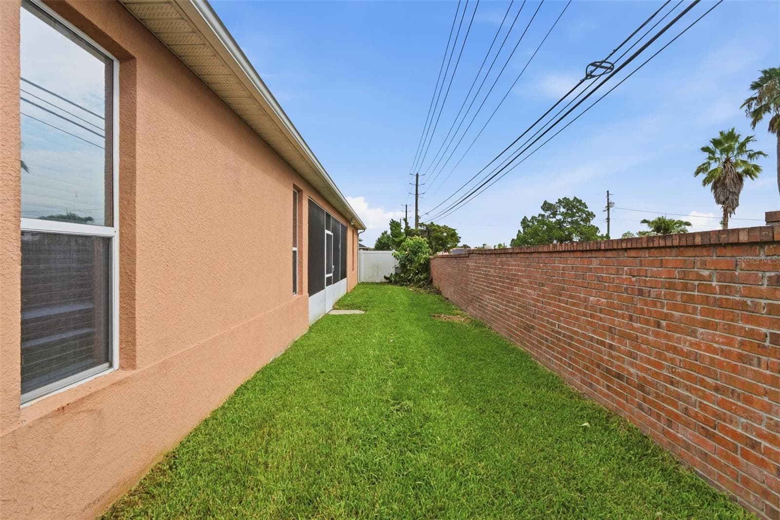Single Family Residence at 13618 OLD DOCK RD, ORLANDO, photo 8 of 49