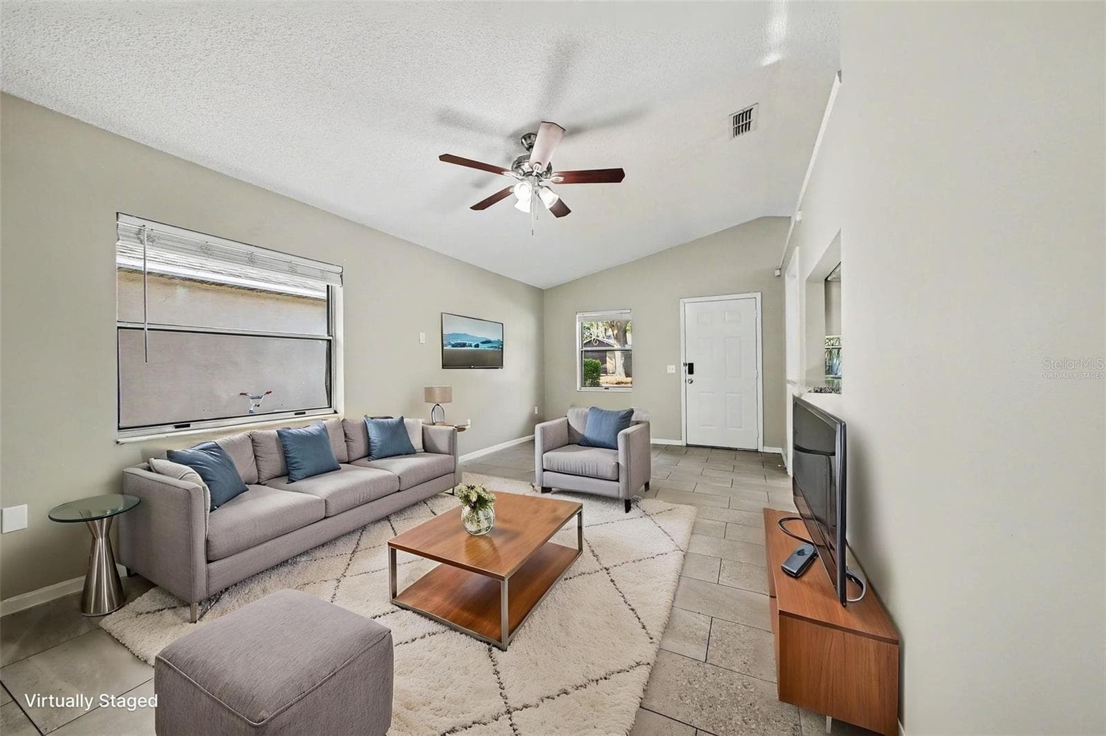 Virtually Staged - 2710 LORRAINE DR, LEESBURG