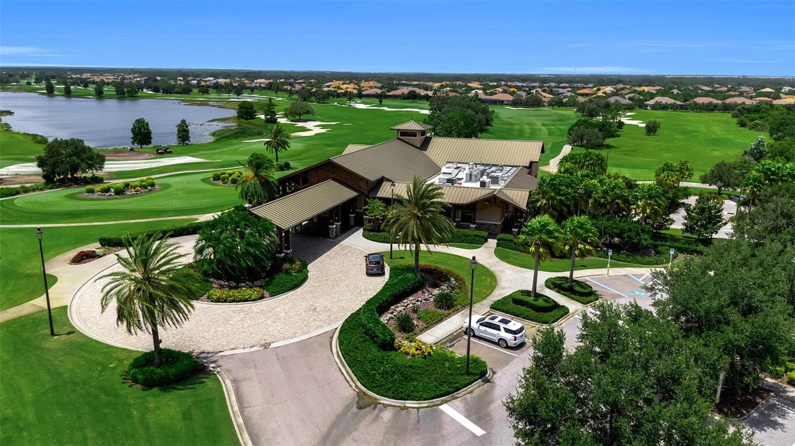Single Family Residence at 15114 LINN PARK TER, LAKEWOOD RANCH, photo 35 of 94