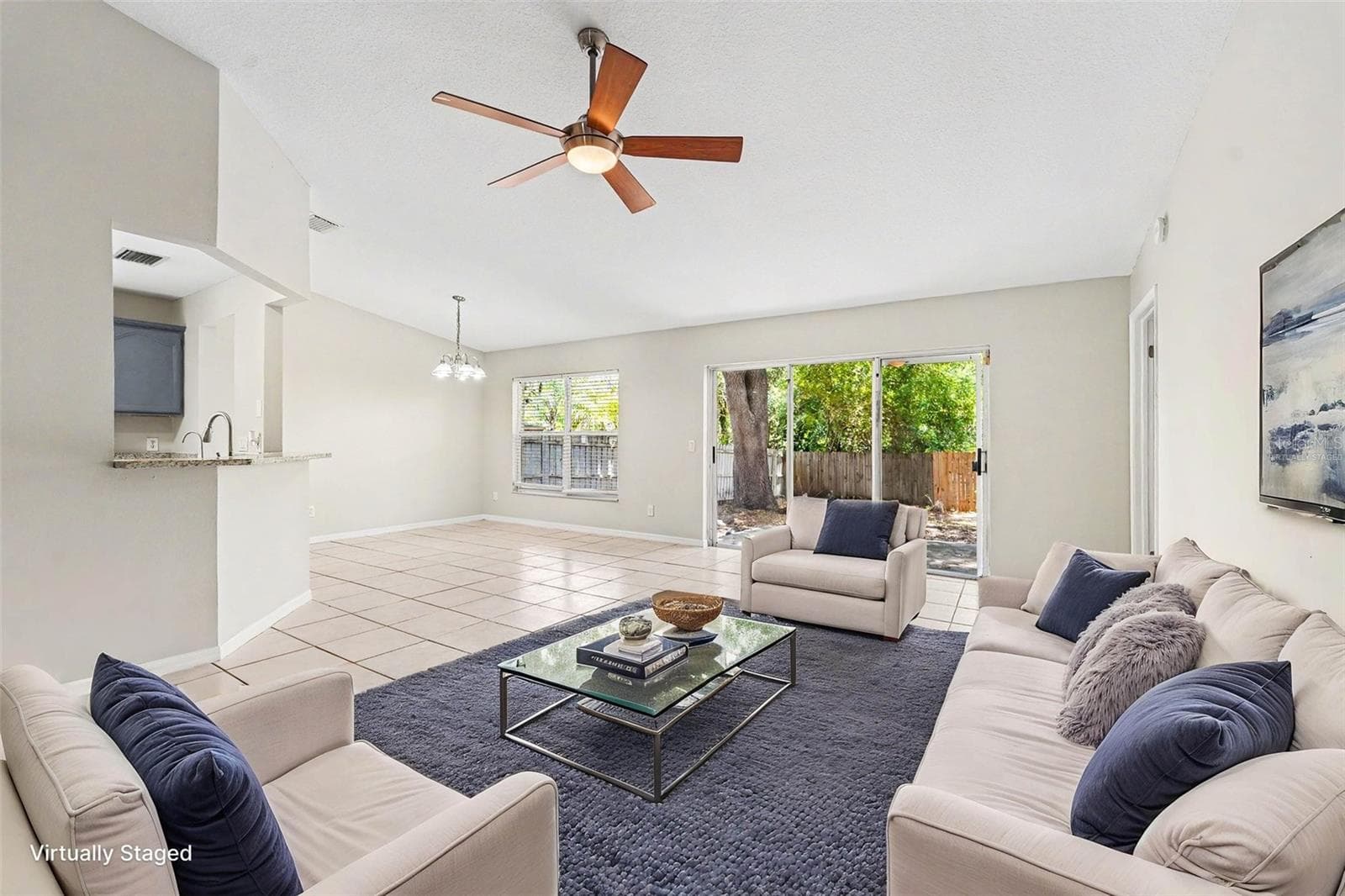 Virtually Staged - 7603 SAVANNAH LN, TAMPA