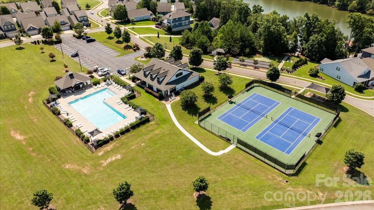 Neighborhood amenities - 11222 Island View Lane, Lancaster