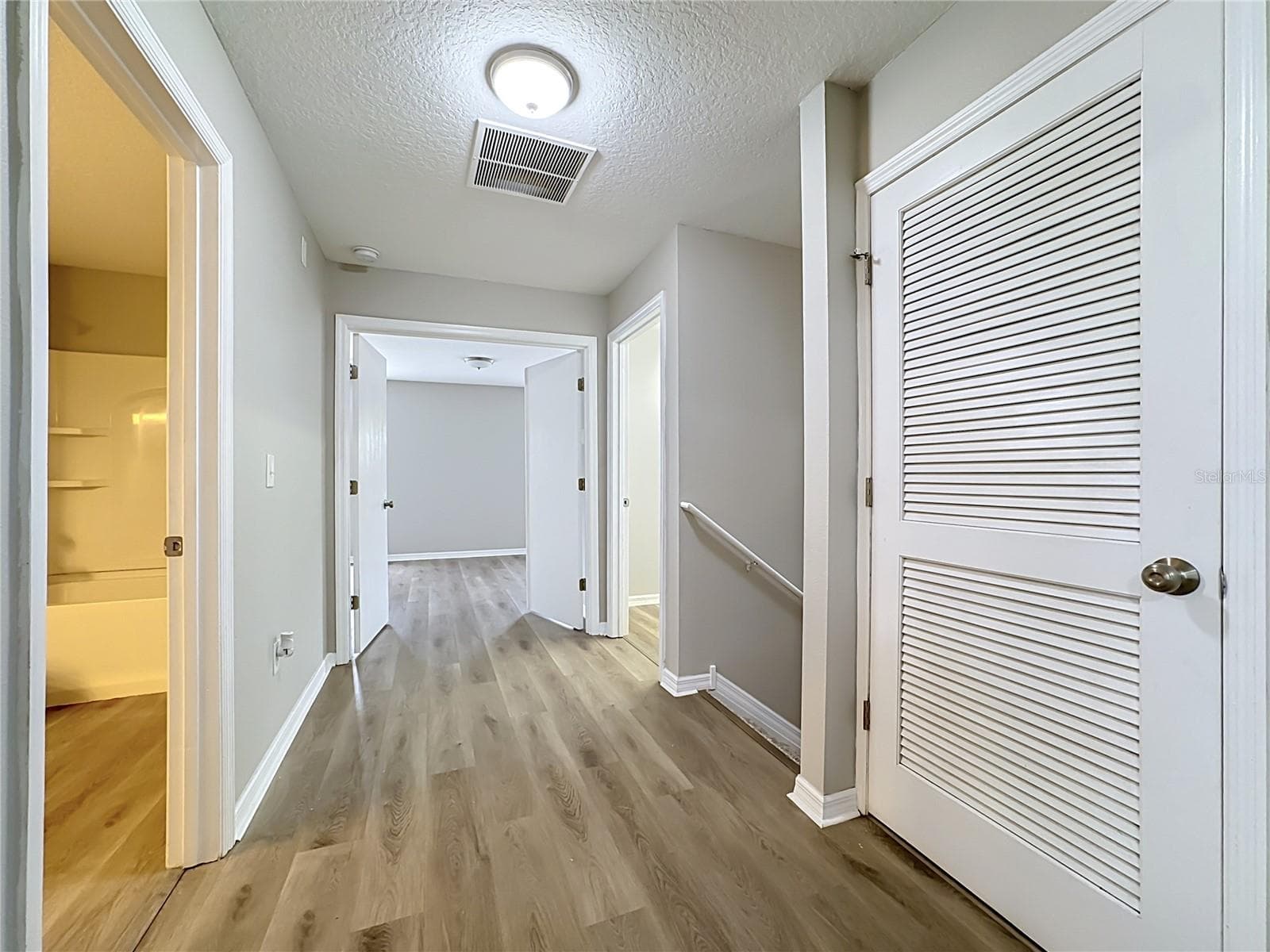 Single Family Residence at 6320 MAGNOLIA TRAILS LN, GIBSONTON, photo 16 of 26